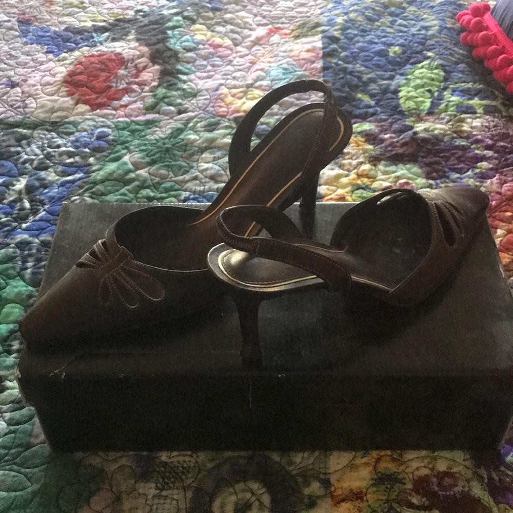 Coffee sling back Lauren kidskin pumps